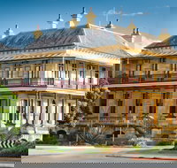 Grafton Heritage Trail - New Castle Holiday