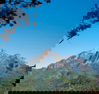 Lower Portals track Mount Barney National Park - New Castle Holiday