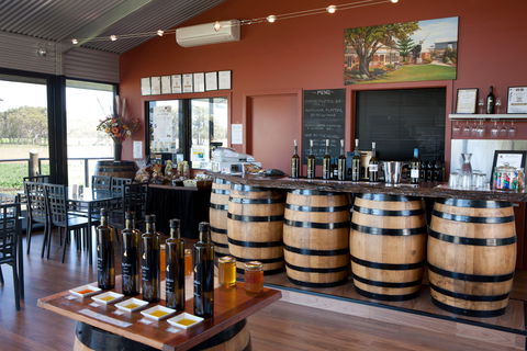 Newman's Horseradish Farm And Rusticana Wines - New Castle Holiday 2