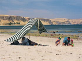 Normanville - New Castle Holiday 2