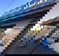 Peterborough Licensed Grocers - New Castle Holiday