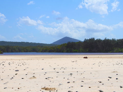 Red Cliff - New Castle Holiday 1