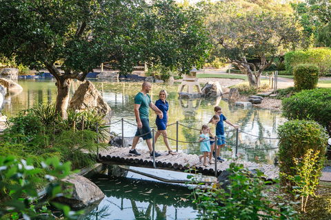 Rockhampton Botanic Gardens - New Castle Holiday 0