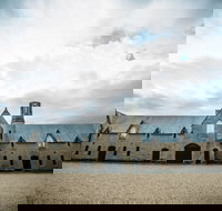 Shene  Distillery - New Castle Holiday