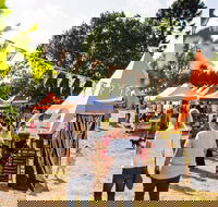 Warragul Farmers Market - New Castle Holiday