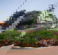 Yeppoon War Memorial - New Castle Holiday