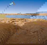 Bedourie Outback Golf Course - New Castle Holiday