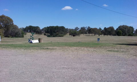Binalong Community Club - New Castle Holiday 1