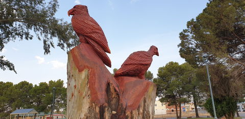 Chainsaw Tree Sculpture - New Castle Holiday 2