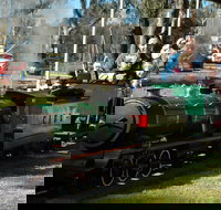 Corowa Apex Miniature Steam Train - New Castle Holiday