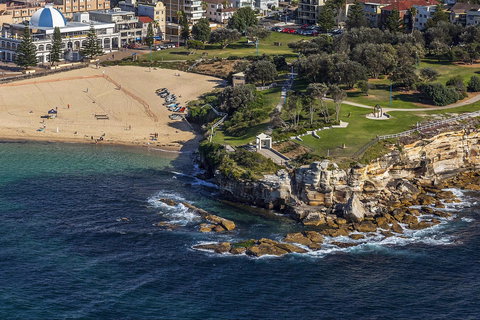 Giles Baths - New Castle Holiday 0