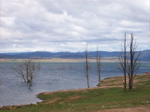 Lake Eucumbene - New Castle Holiday 1