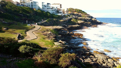 MacKenzies Beach - New Castle Holiday 0