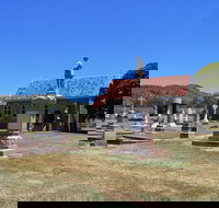 Ma Ma Creek War Memorial - New Castle Holiday