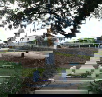 Manly War Memorial - New Castle Holiday