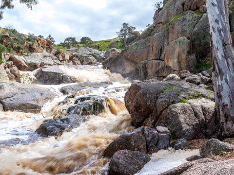 Mannum Waterfalls - New Castle Holiday 0