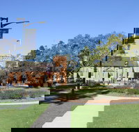 Mawson Park Campbelltown - New Castle Holiday