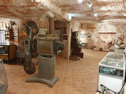 Old Timers Mine & Museum - Self Guided Tour - New Castle Holiday 1