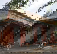 Tansley  Co Vintage Merchants - New Castle Holiday