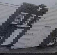 The Pelican Playhouse - New Castle Holiday