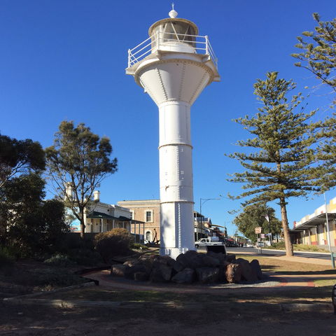 Tipara Lighthouse, Wallaroo - New Castle Holiday 0