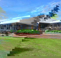 Beresfield Golf Mini Golf and FootGolf Course - New Castle Holiday