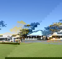 Hawks Nest Golf Club - New Castle Holiday