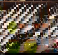 Heathcote - New Castle Holiday