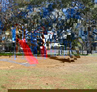 Mornington Park Reserve - New Castle Holiday