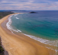 Tabourie Point Beach - New Castle Holiday