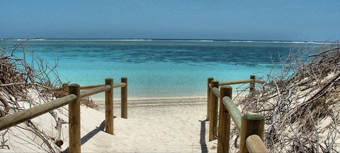 Tantabiddi - New Castle Holiday 0