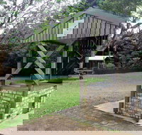 Victoria Park picnic area - New Castle Holiday