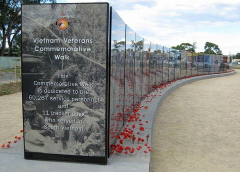 Vietnam Veterans Commemorative Walk - New Castle Holiday 0