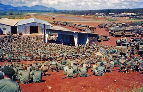 Vietnam Veterans Commemorative Walk - New Castle Holiday 2