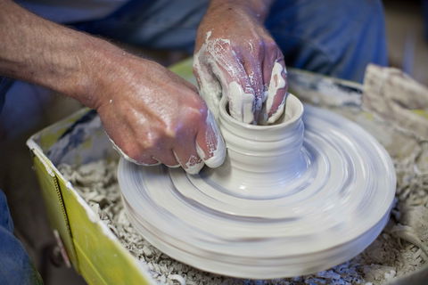 Womboota Artisan Pottery - New Castle Holiday 0