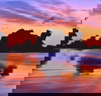 Camel Rock - New Castle Holiday