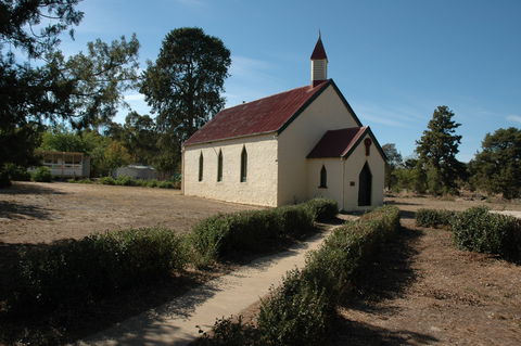 Gundaroo - New Castle Holiday 1