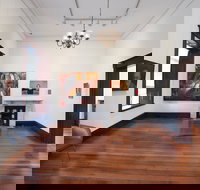 Juniper Hall - New Castle Holiday