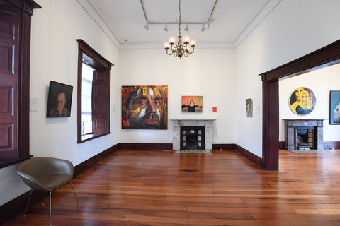 Juniper Hall - New Castle Holiday 0