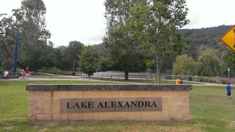 Lake Alexandra Reserve - New Castle Holiday 0