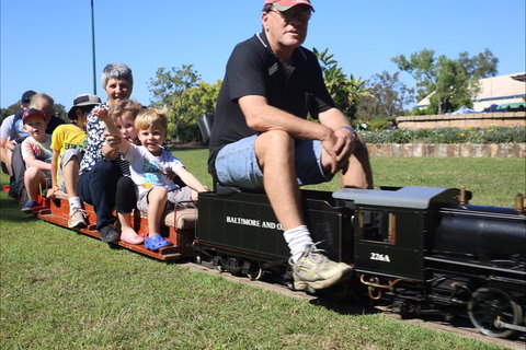 Melsa - New Castle Holiday 2