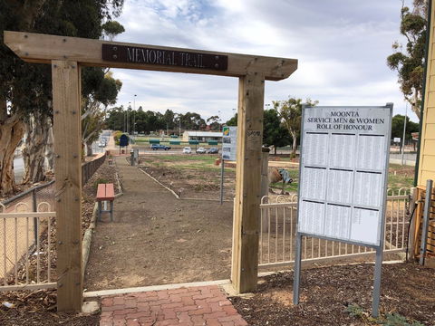 Moonta Area School Memorial Trail - New Castle Holiday 1