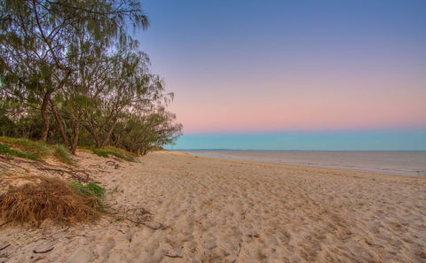 Red Beach - New Castle Holiday 2