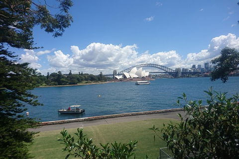Iconic Sights Of Sydney Tour With FREE Photography Package - New Castle Holiday 0