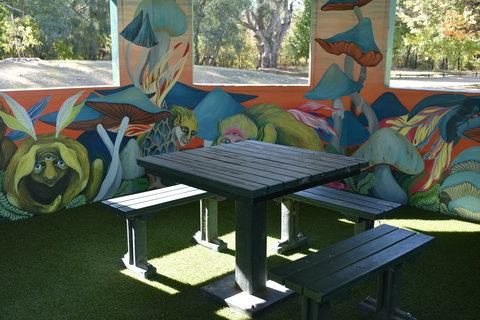 Howlong's Enchanted Hut - New Castle Holiday 1