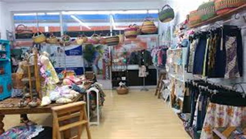 Sol Sisters, Artisan Collective - New Castle Holiday 0