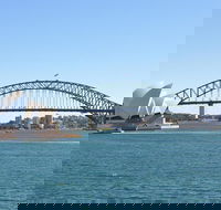 Private Sydney Half Day Tour - New Castle Holiday