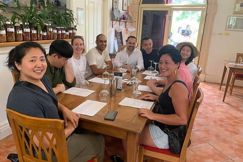 Hunter Valley Exclusive Kangaroo And Wine Tasting Experience - New Castle Holiday 4