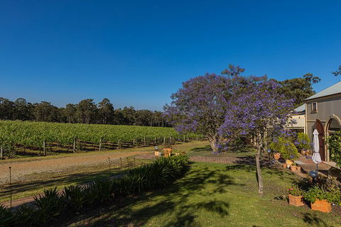 Hideaway Private Tours Hunter Valley - New Castle Holiday 3
