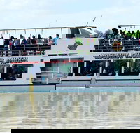 Adelaide River Queen Cruise Shuttle Bus - New Castle Holiday